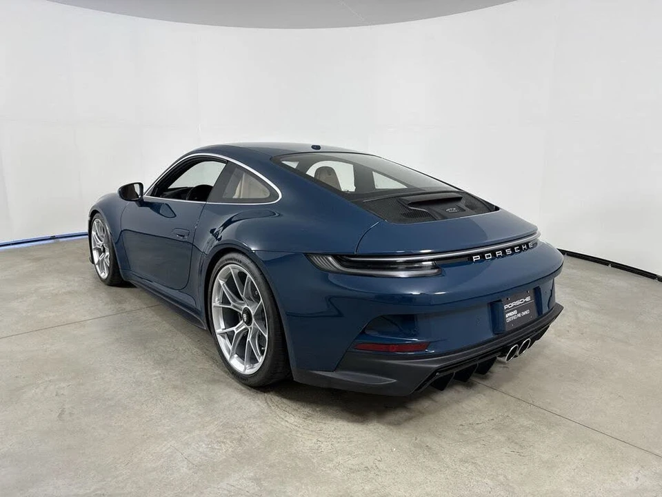 2022 Porsche 992 GT3 - Image 3 of 31