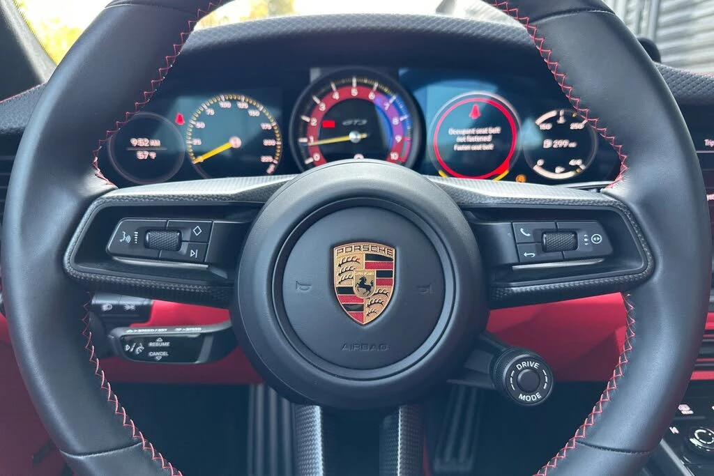 2022 Porsche 992 GT3 - Image 28 of 31