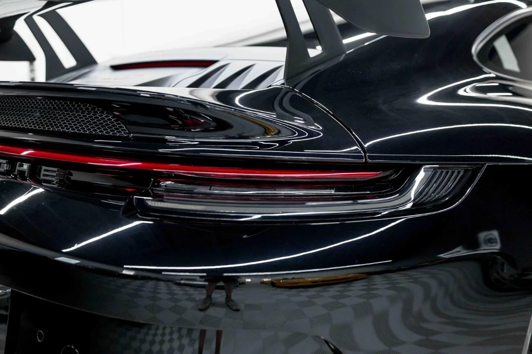 2022 Porsche 992 GT3 - Image 23 of 31