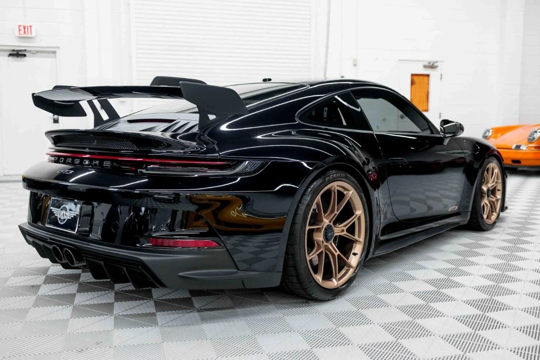 2022 Porsche 992 GT3 - Image 7 of 31