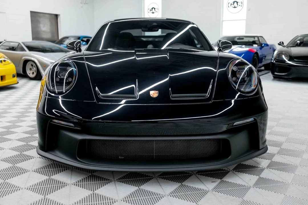 2022 Porsche 992 GT3 - Image 4 of 31