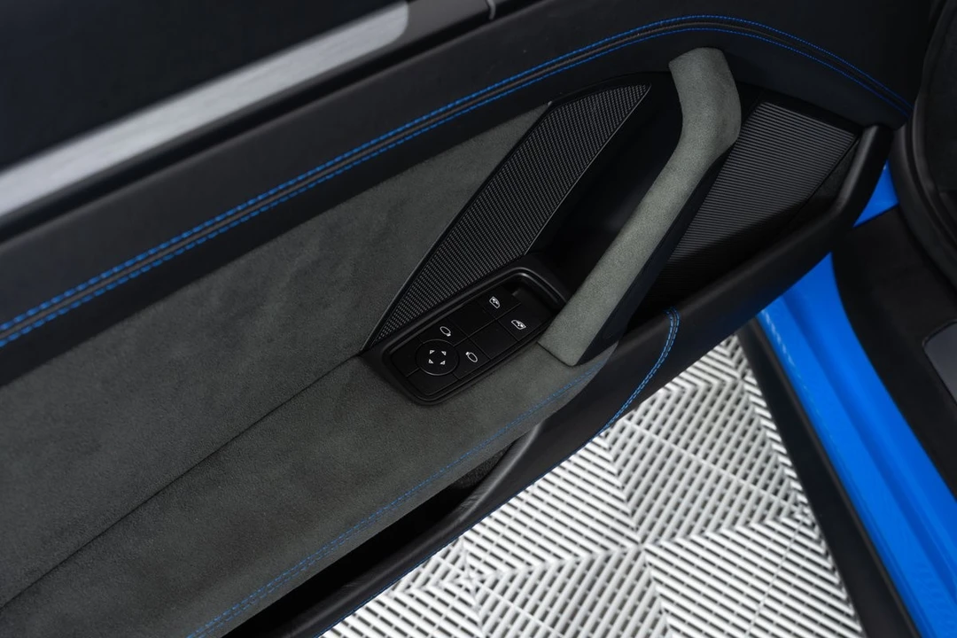 2022 Porsche 992 GT3 - Image 11 of 21