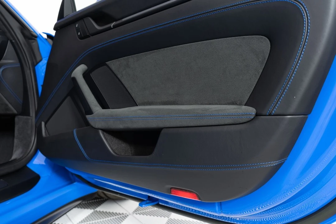 2022 Porsche 992 GT3 - Image 19 of 31