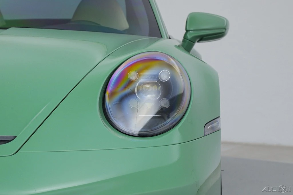 2022 Porsche 992 GT3 - Image 9 of 21