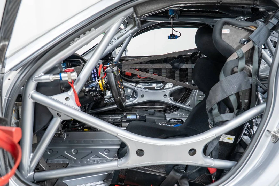 2022 Porsche 992 GT3 - Image 4 of 5