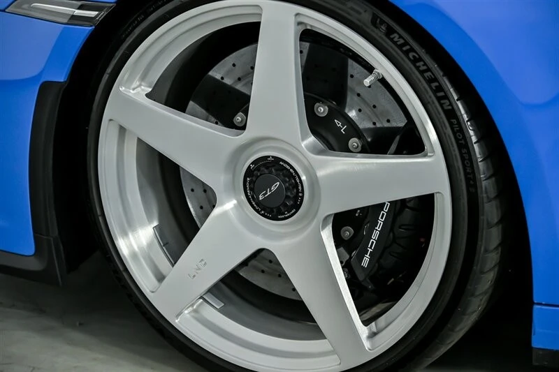 2022 Porsche 992 GT3 - Image 17 of 21