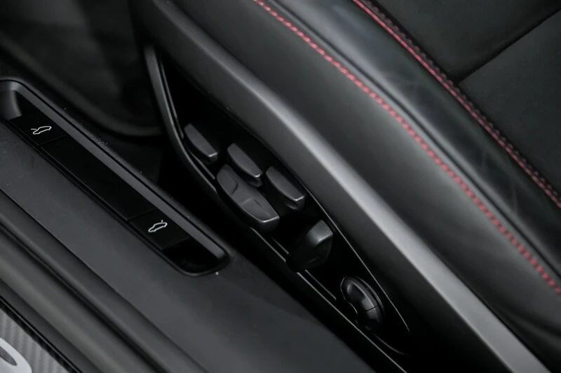 2022 Porsche 992 GT3 - Image 24 of 31