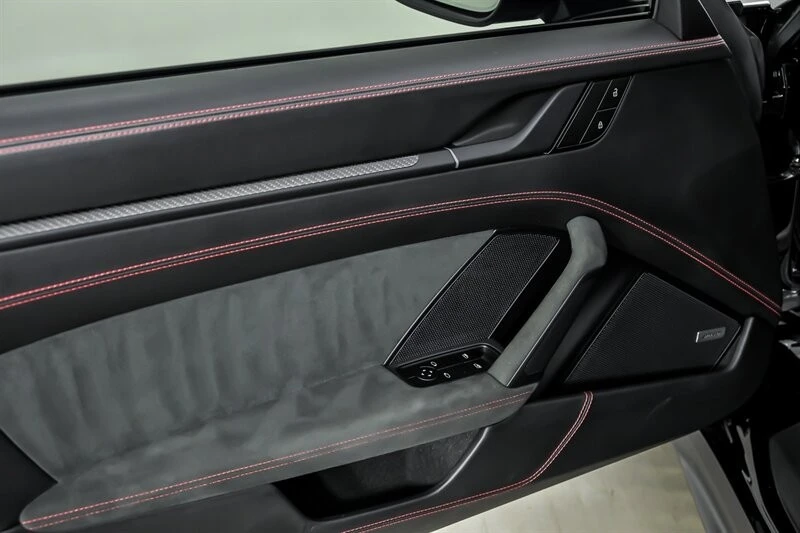 2022 Porsche 992 GT3 - Image 17 of 31