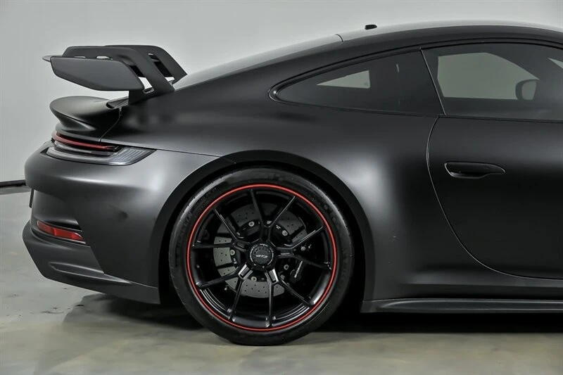 2022 Porsche 992 GT3 - Image 13 of 31