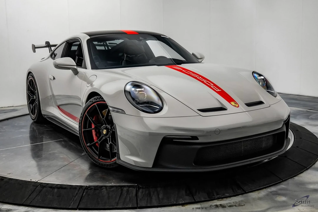 2022 Porsche 992 GT3 - Image 30 of 31