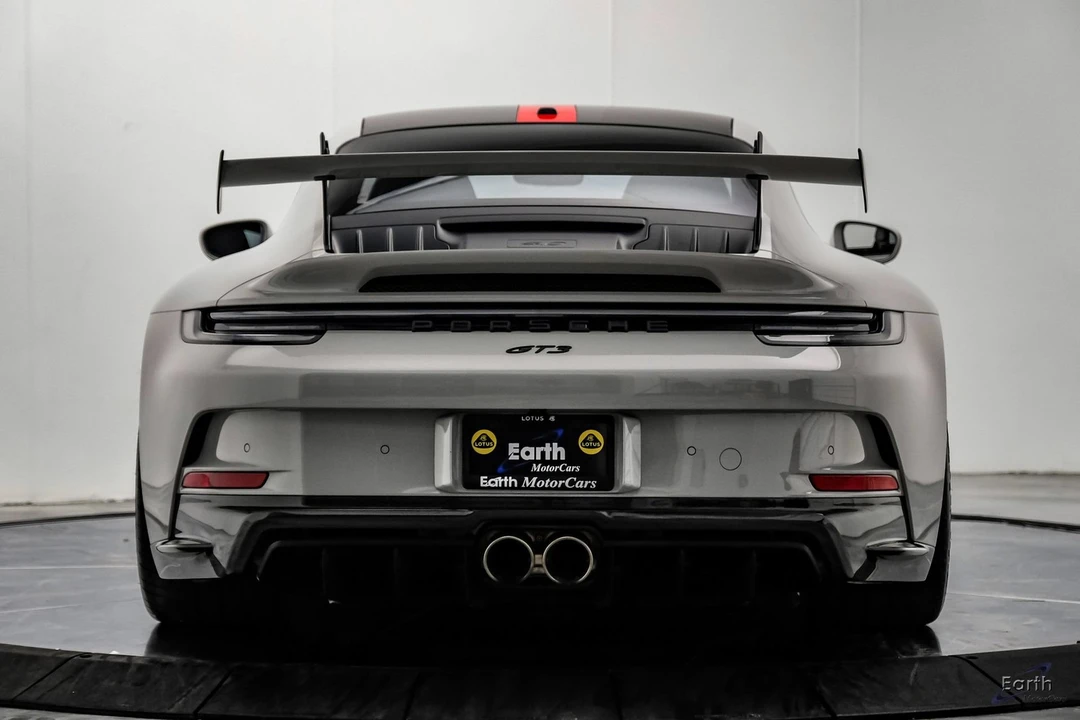 2022 Porsche 992 GT3 - Image 13 of 31