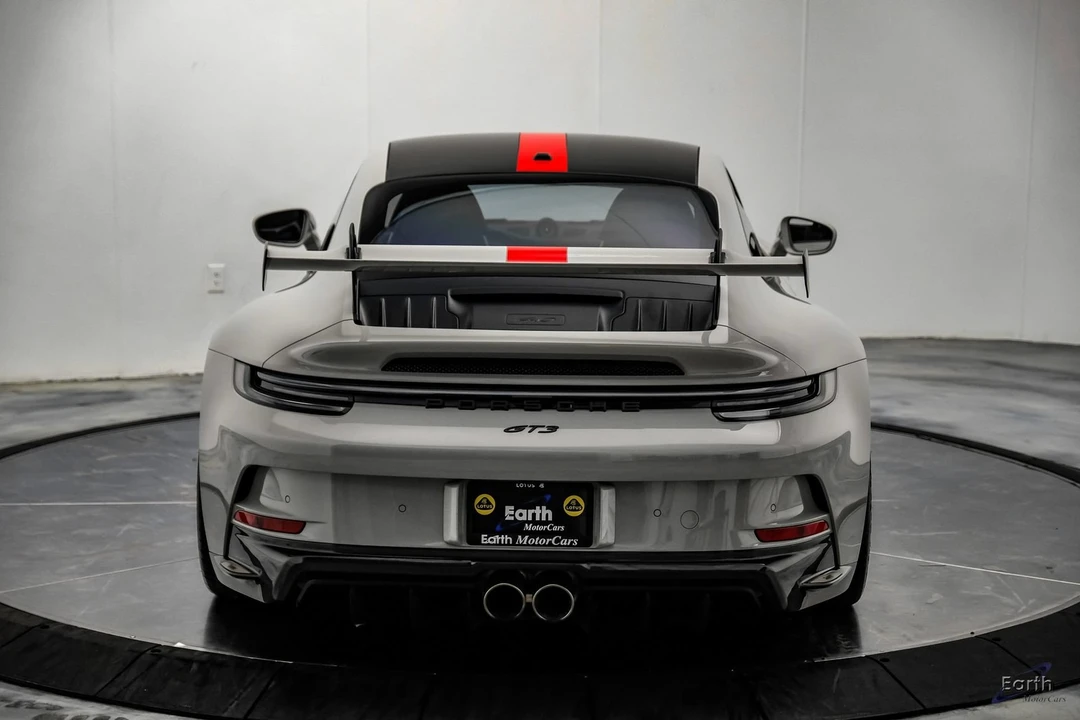2022 Porsche 992 GT3 - Image 14 of 31