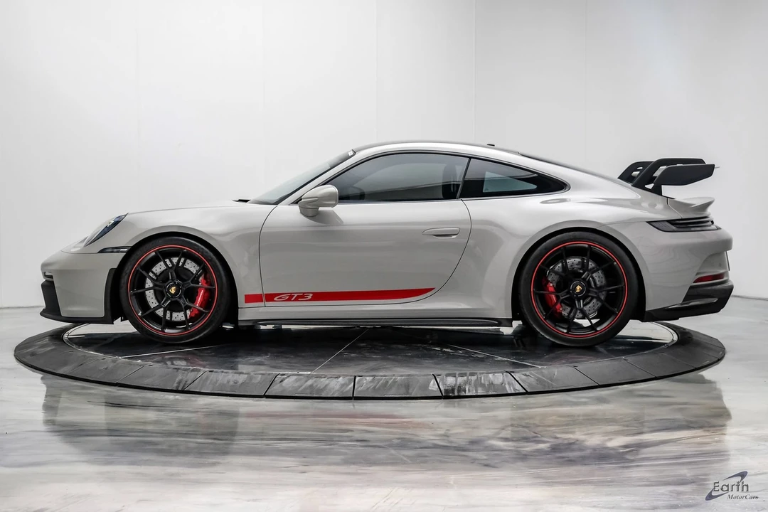 2022 Porsche 992 GT3 - Image 7 of 31