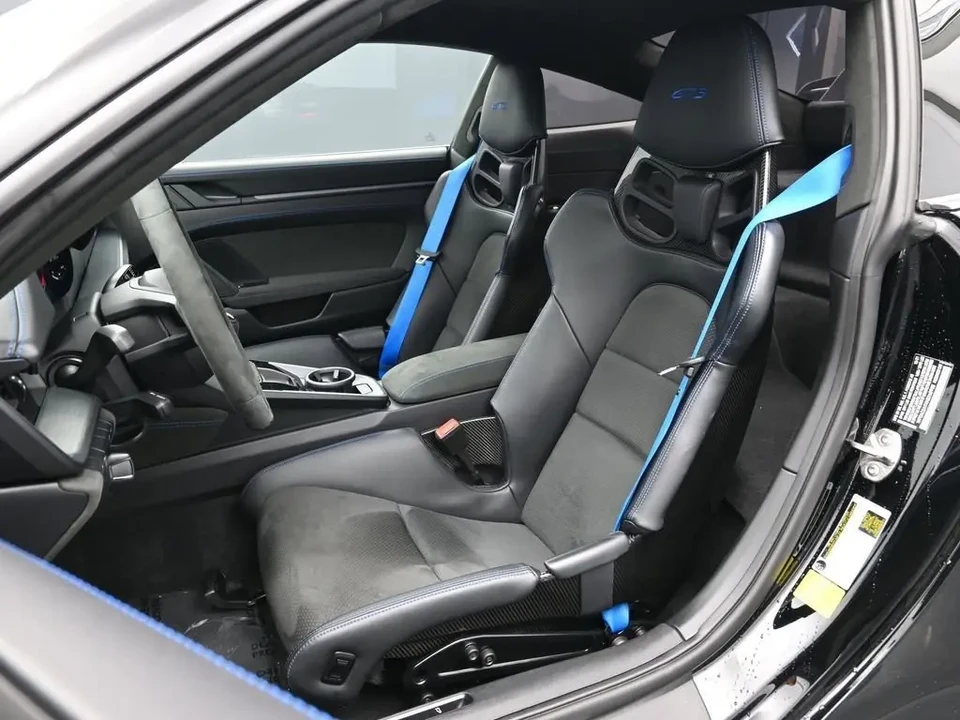 2022 Porsche 992 GT3 - Image 5 of 7