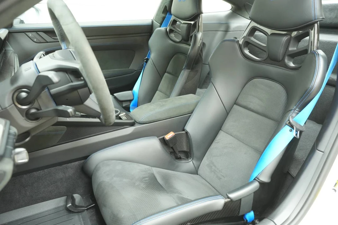 2022 Porsche 992 GT3 - Image 5 of 5