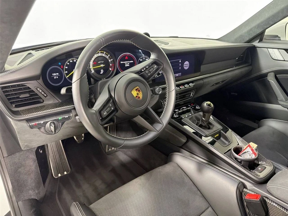 2022 Porsche 992 GT3 - Image 4 of 5