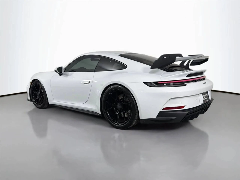 2022 Porsche 992 GT3 - Image 3 of 5