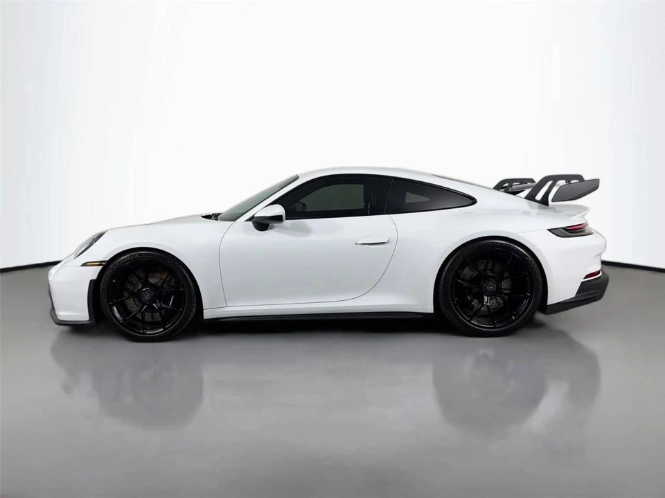 2022 Porsche 992 GT3 - Image 2 of 5
