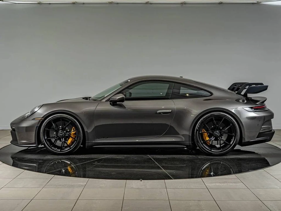 2022 Porsche 992 GT3 - Image 2 of 5