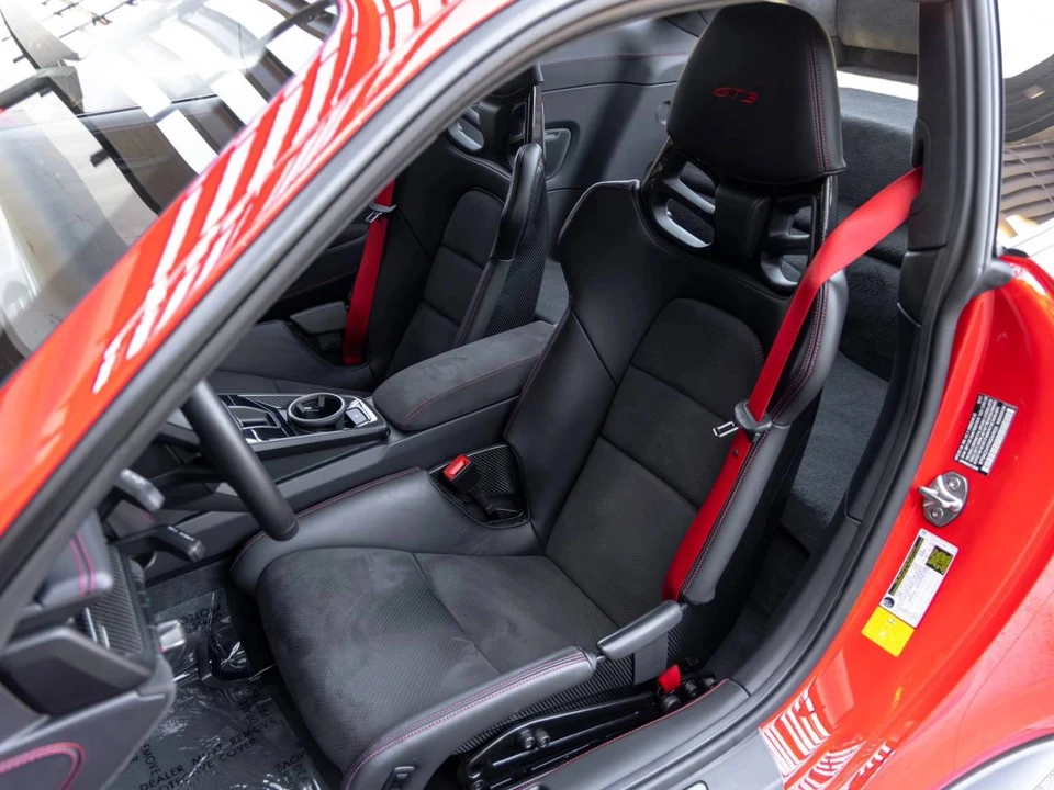 2022 Porsche 992 GT3 - Image 5 of 5