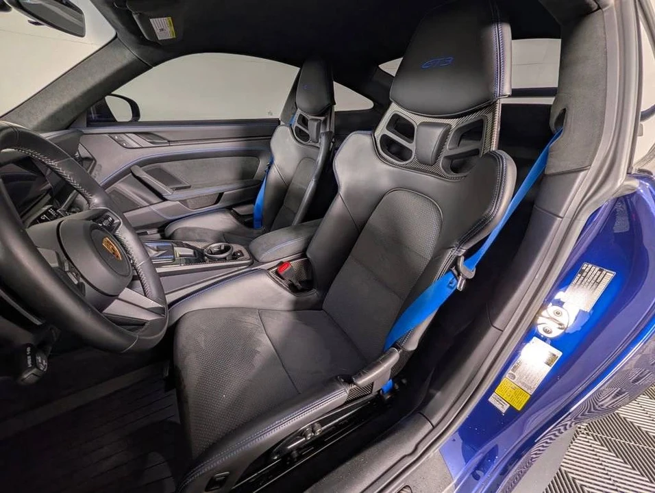 2022 Porsche 992 GT3 - Image 5 of 5