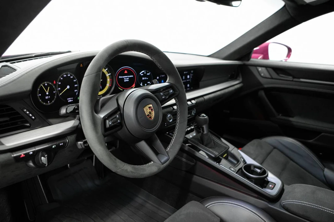 2022 Porsche 992 GT3 - Image 4 of 5