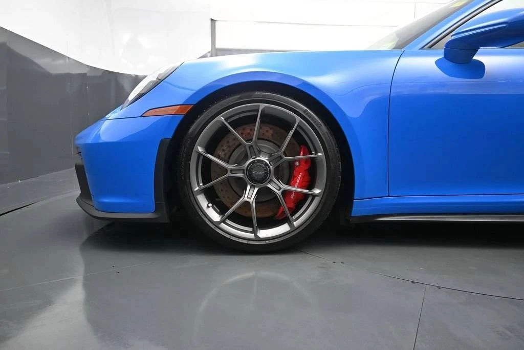 2022 Porsche 992 GT3 - Image 4 of 5