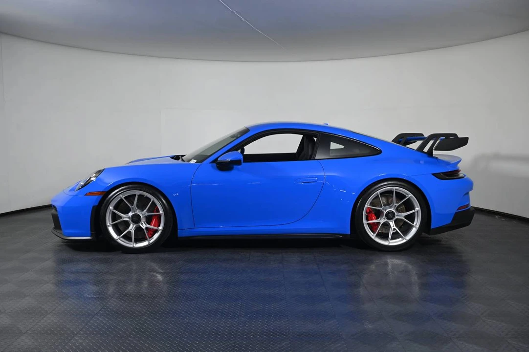 2022 Porsche 992 GT3 - Image 2 of 5
