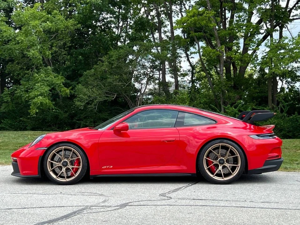 2022 Porsche 992 GT3 - Image 2 of 5
