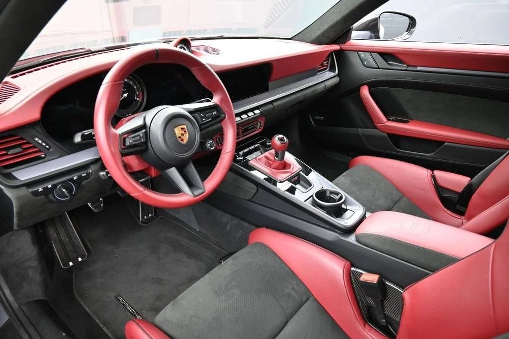 2022 Porsche 992 GT3 - Image 4 of 5