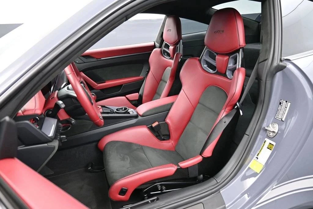 2022 Porsche 992 GT3 - Image 5 of 5