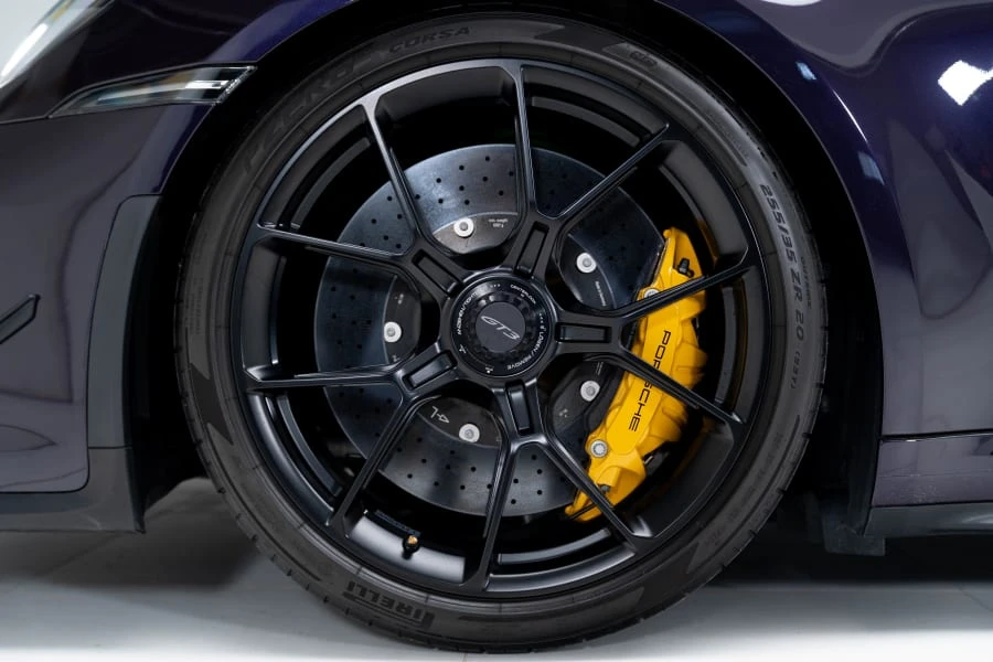 2022 Porsche 992 GT3 - Image 10 of 31