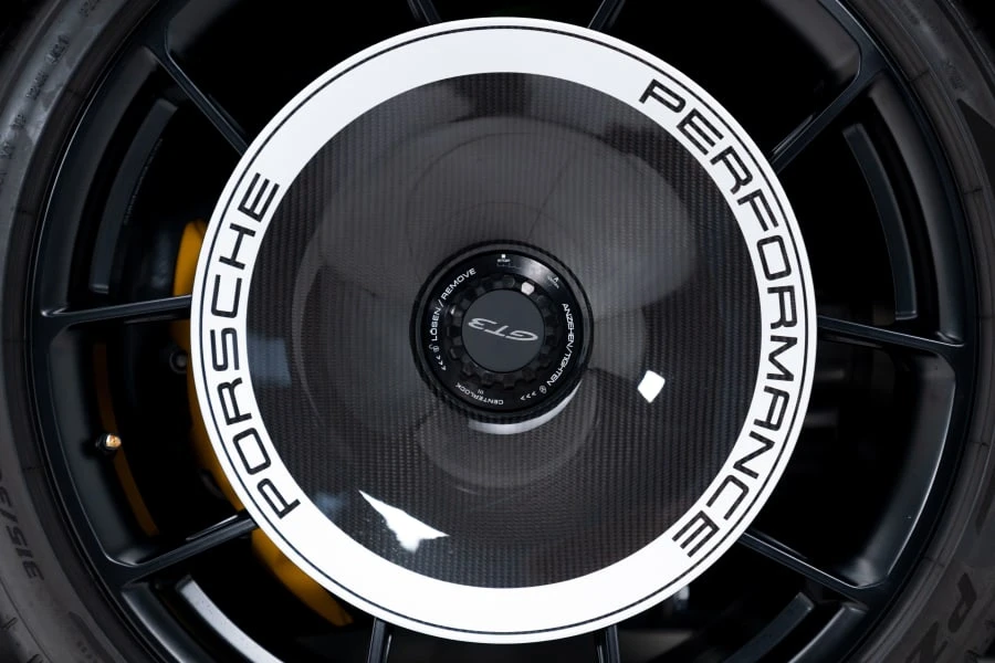 2022 Porsche 992 GT3 - Image 19 of 31