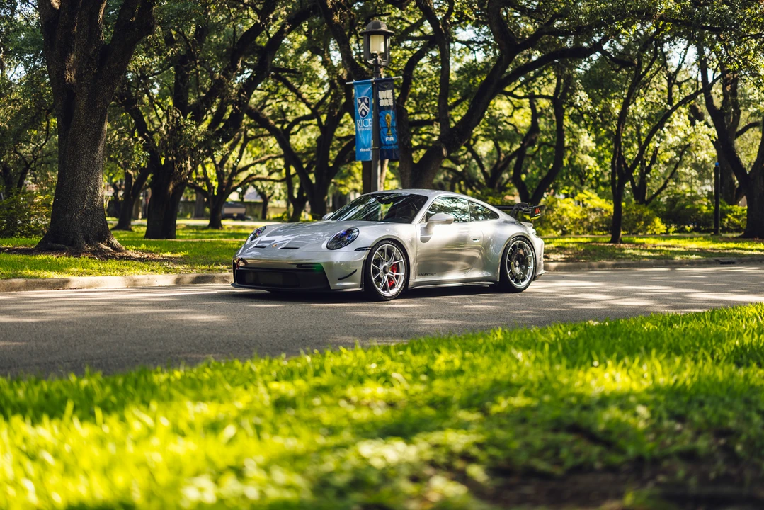 2022 Porsche 992 GT3 - Image 3 of 31