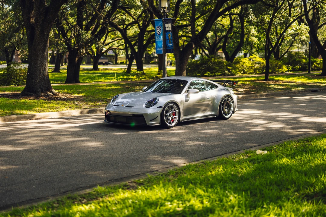 2022 Porsche 992 GT3 - Image 4 of 31