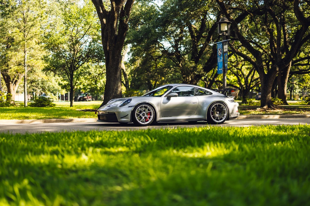 2022 Porsche 992 GT3 - Image 5 of 31