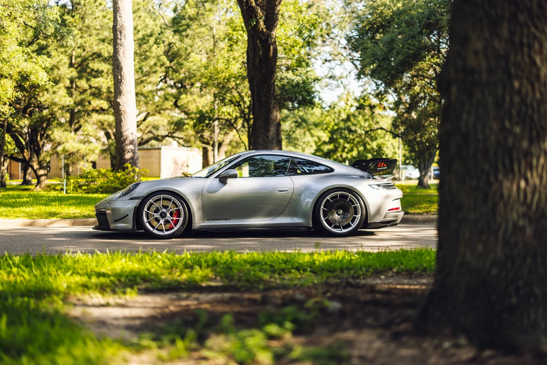 2022 Porsche 992 GT3 - Image 6 of 31