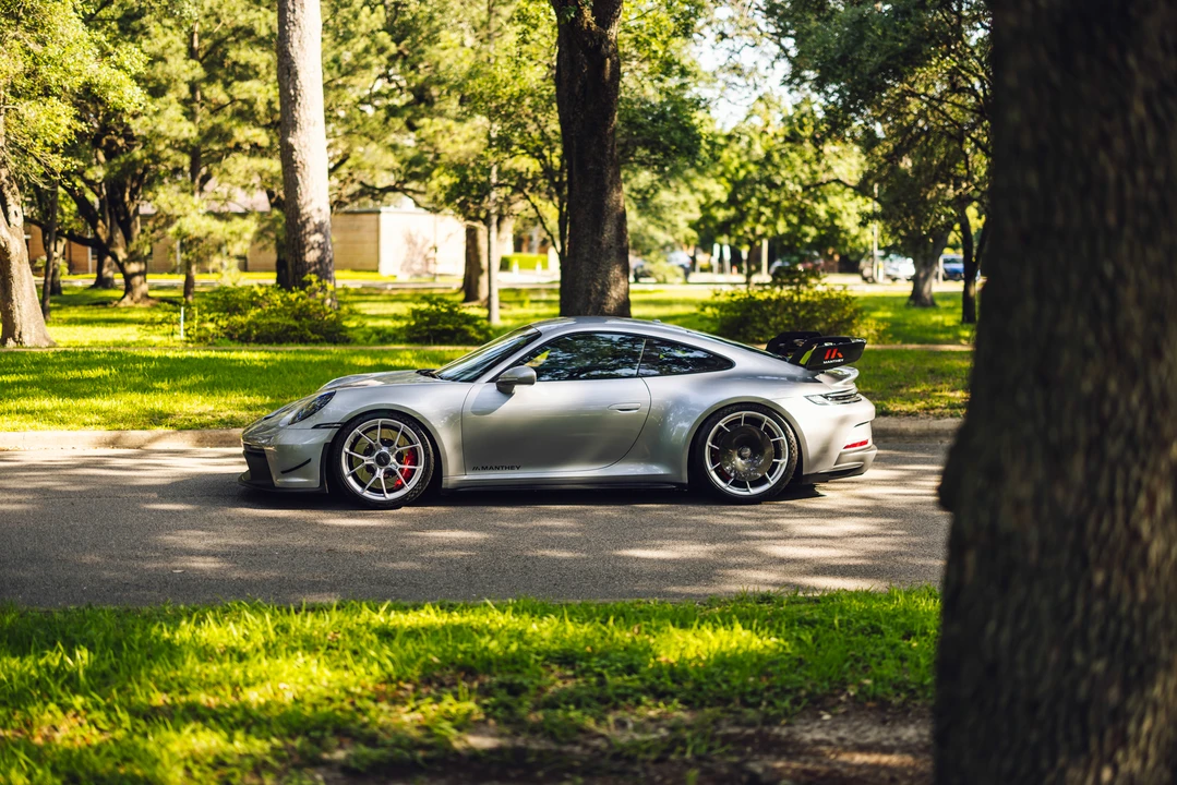 2022 Porsche 992 GT3 - Image 7 of 31
