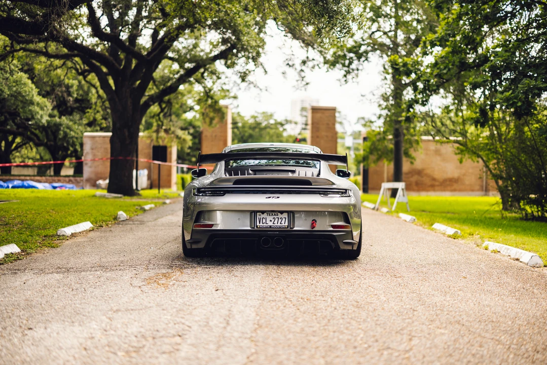 2022 Porsche 992 GT3 - Image 15 of 31