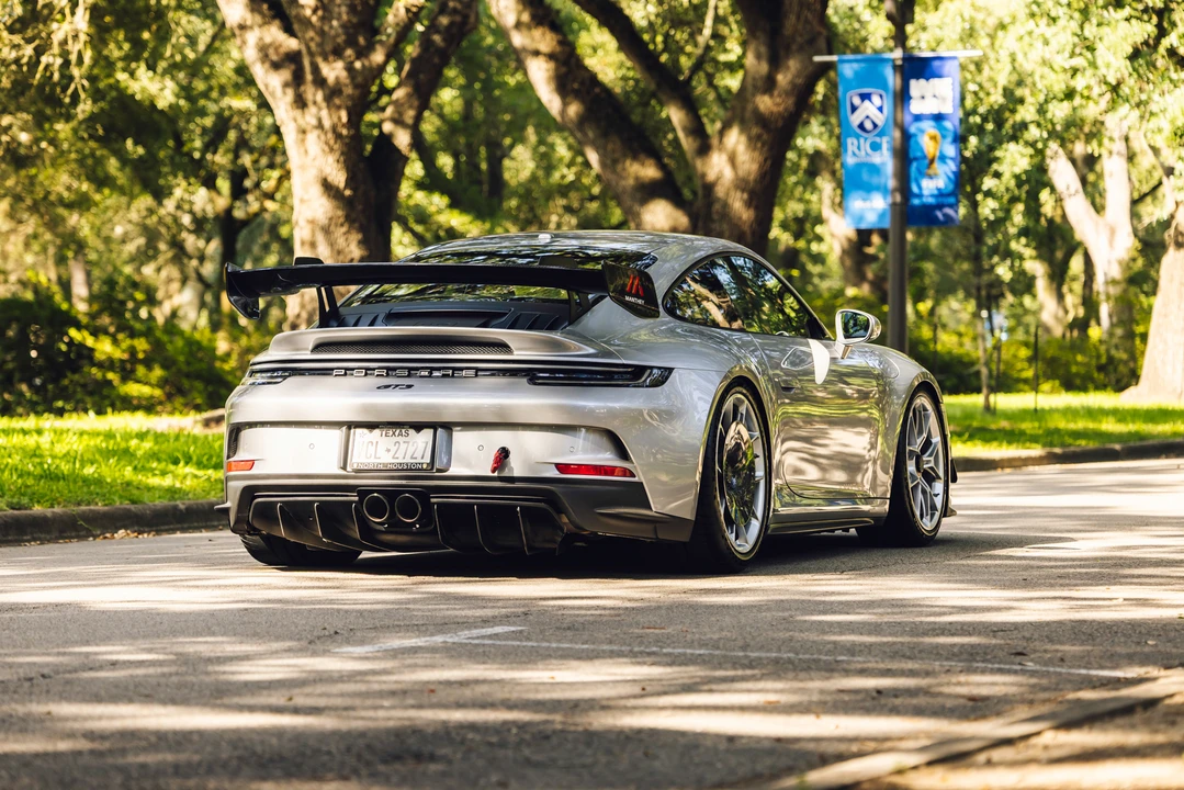 2022 Porsche 992 GT3 - Image 21 of 31