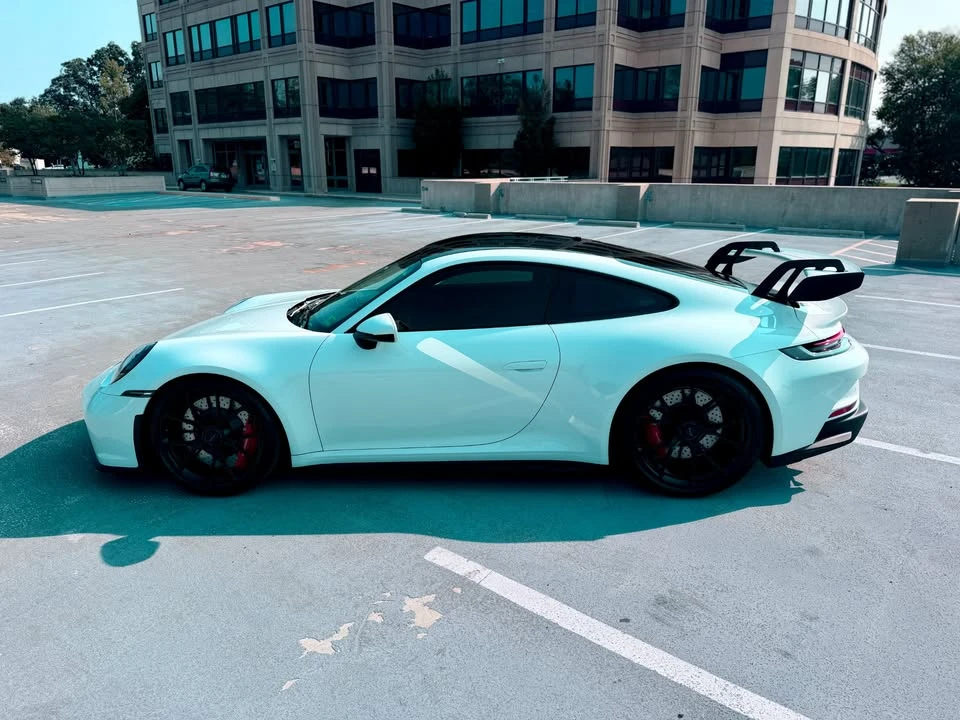 2022 Porsche 992 GT3 - Image 7 of 18