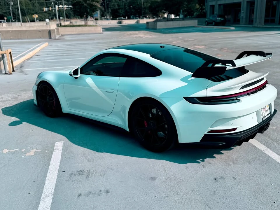 2022 Porsche 992 GT3 - Image 6 of 18
