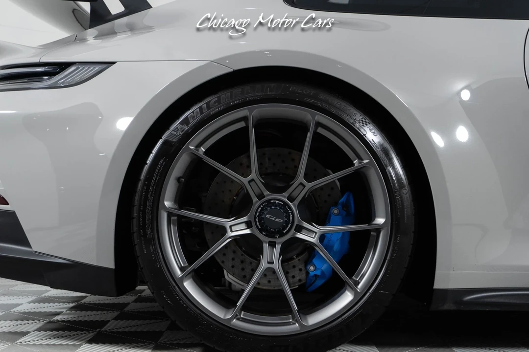 2022 Porsche 992 GT3 - Image 14 of 21