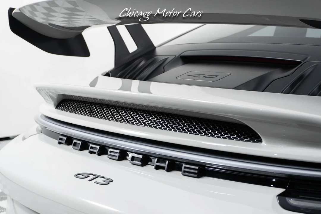 2022 Porsche 992 GT3 - Image 18 of 21