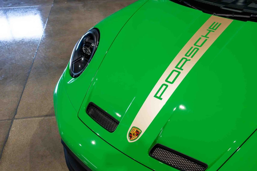 2022 Porsche 992 GT3 - Image 8 of 31