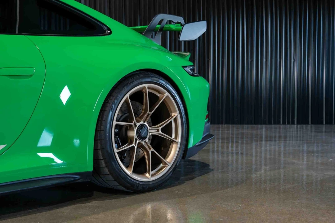 2022 Porsche 992 GT3 - Image 20 of 31