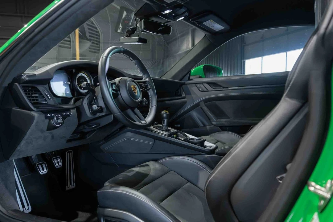2022 Porsche 992 GT3 - Image 28 of 31