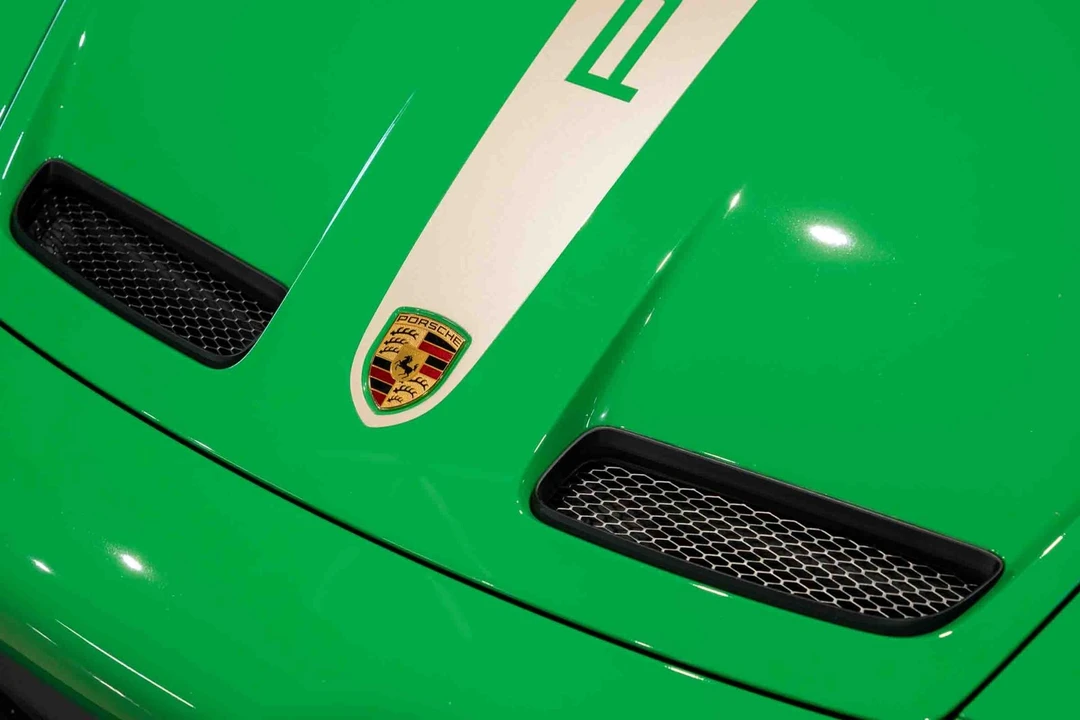 2022 Porsche 992 GT3 - Image 7 of 31