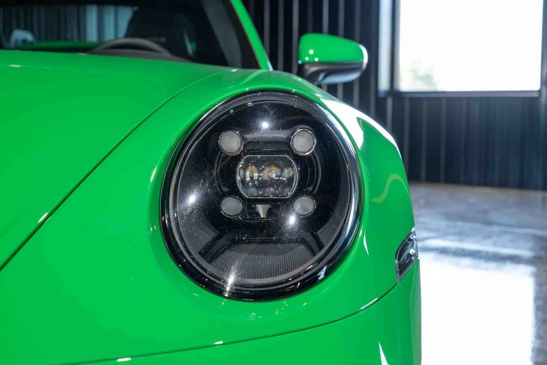 2022 Porsche 992 GT3 - Image 9 of 31
