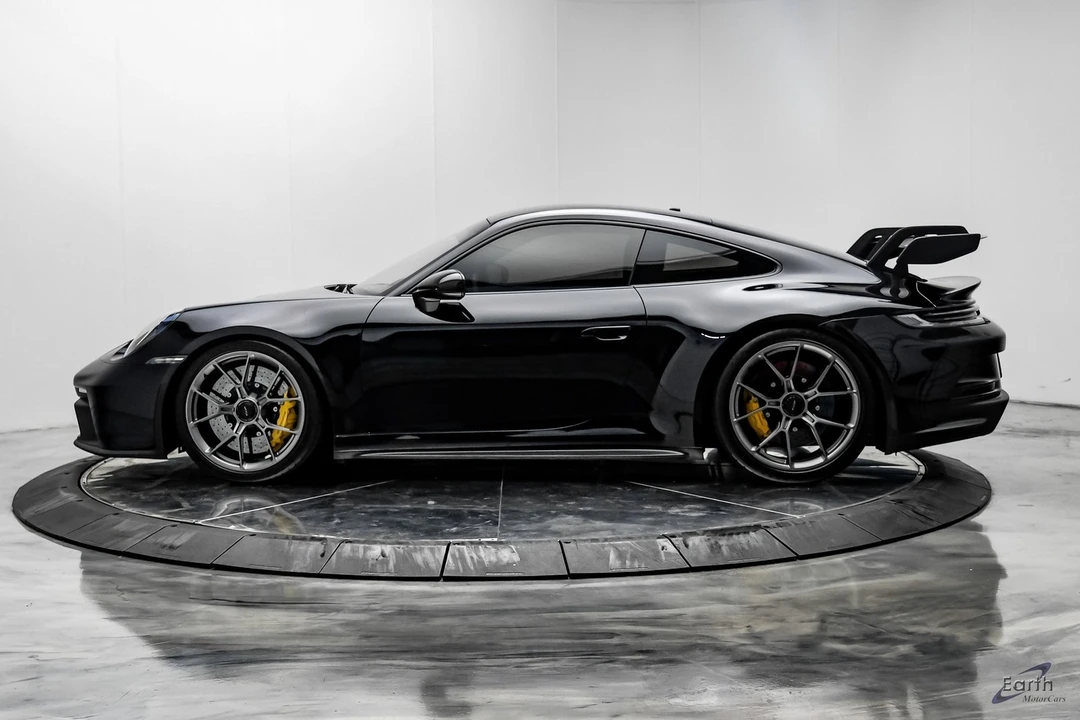 2022 Porsche 992 GT3 - Image 5 of 12
